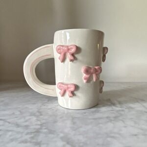 ChagoArt Stoneware Coffee Mug Pink Bow Design Microwave Safe White Pink